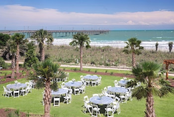 Outdoor wedding area at DoubleTree Resort by Hilton Myrtle Beach Oceanfront
