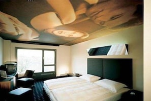 Soundproofing - Kult (Ingolstadt)