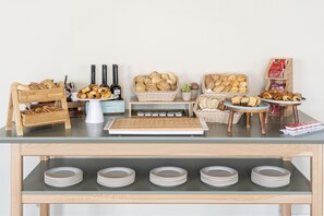 Dagelijks ontbijtbuffet (toeslag)