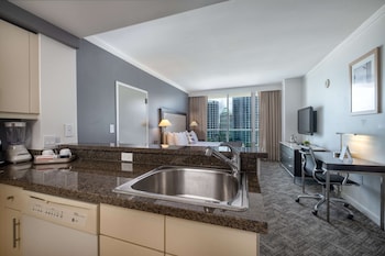 Standard Room, 1 King Bed, Balcony, City View | Private kitchenette | Fridge, coffee/tea maker, paper towels at Arya Hotel & Suites Coconut Grove, WorldHotels, Distinctive