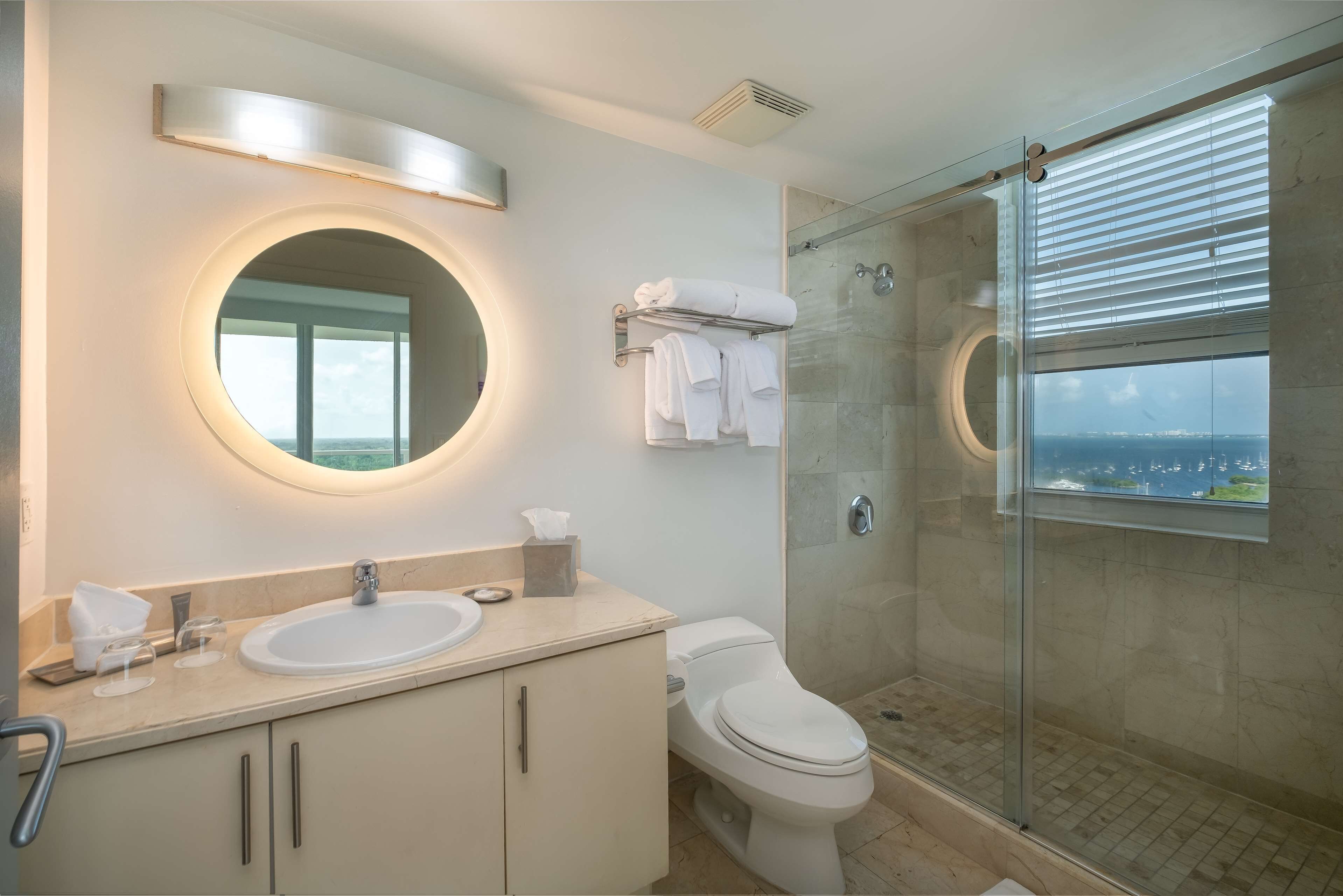 Photo - Arya Hotel & Suites Coconut Grove, WorldHotels Distinctive