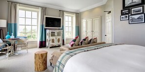 Premium bedding, soundproofing