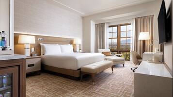 Biancheria da letto di alta qualità, materassi a doppio strato, minibar