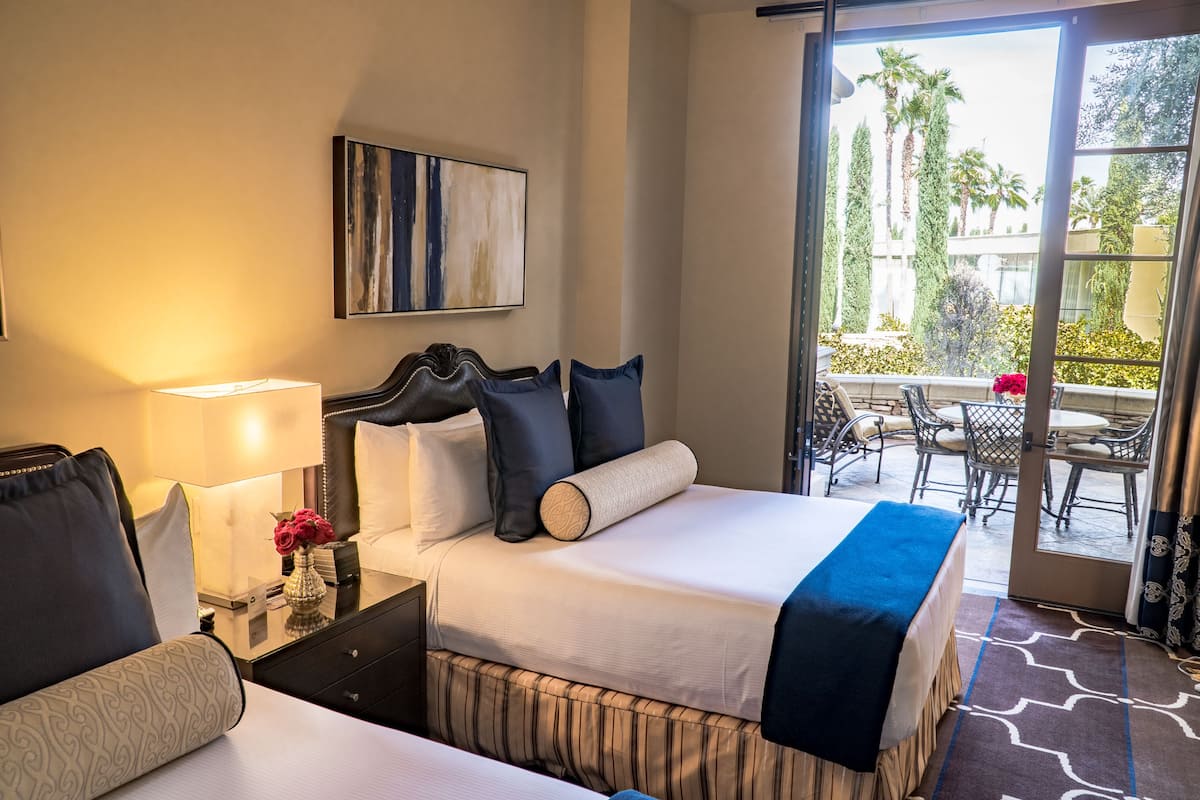 1 bedroom, premium bedding, pillowtop beds, in-room safe