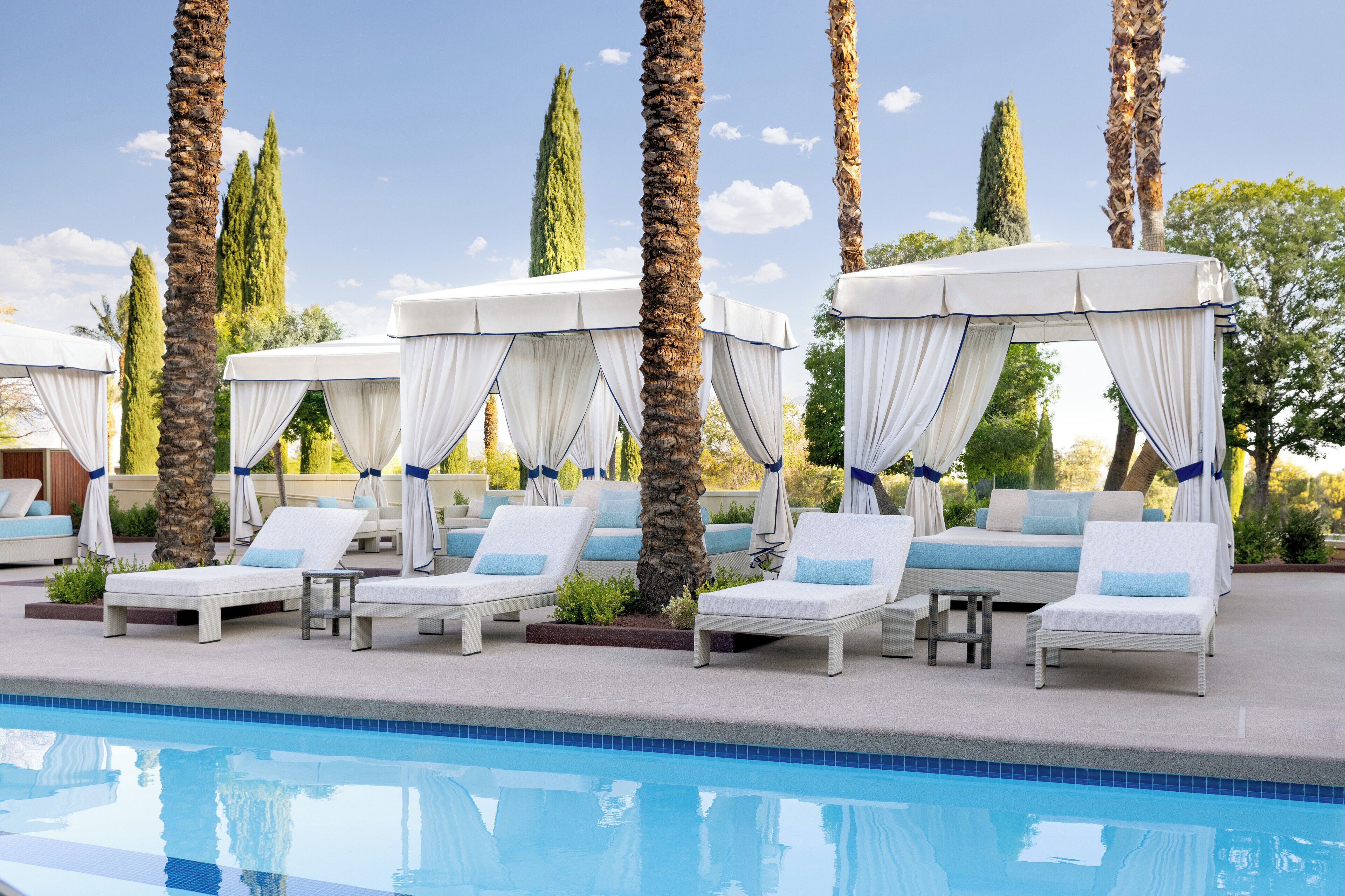 Außenpool, Cabañas (gegen Gebühr), Sonnenschirme