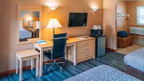 Room, 1 King Bed, Non Smoking | Desk, iron/ironing board, rollaway beds, free WiFi