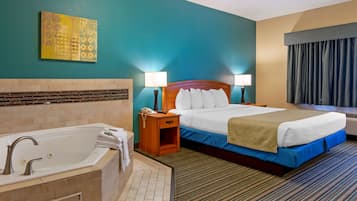 Standard Room, 1 King Bed, Non Smoking, Jetted Tub | Premium bedding, down comforters, in-room safe, desk