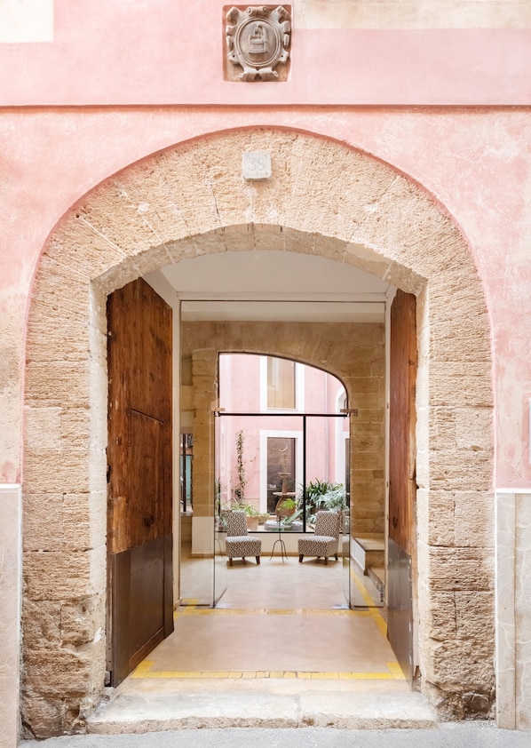 Property entrance - Hotel Palau Sa Font (Palma de Mallorca)
