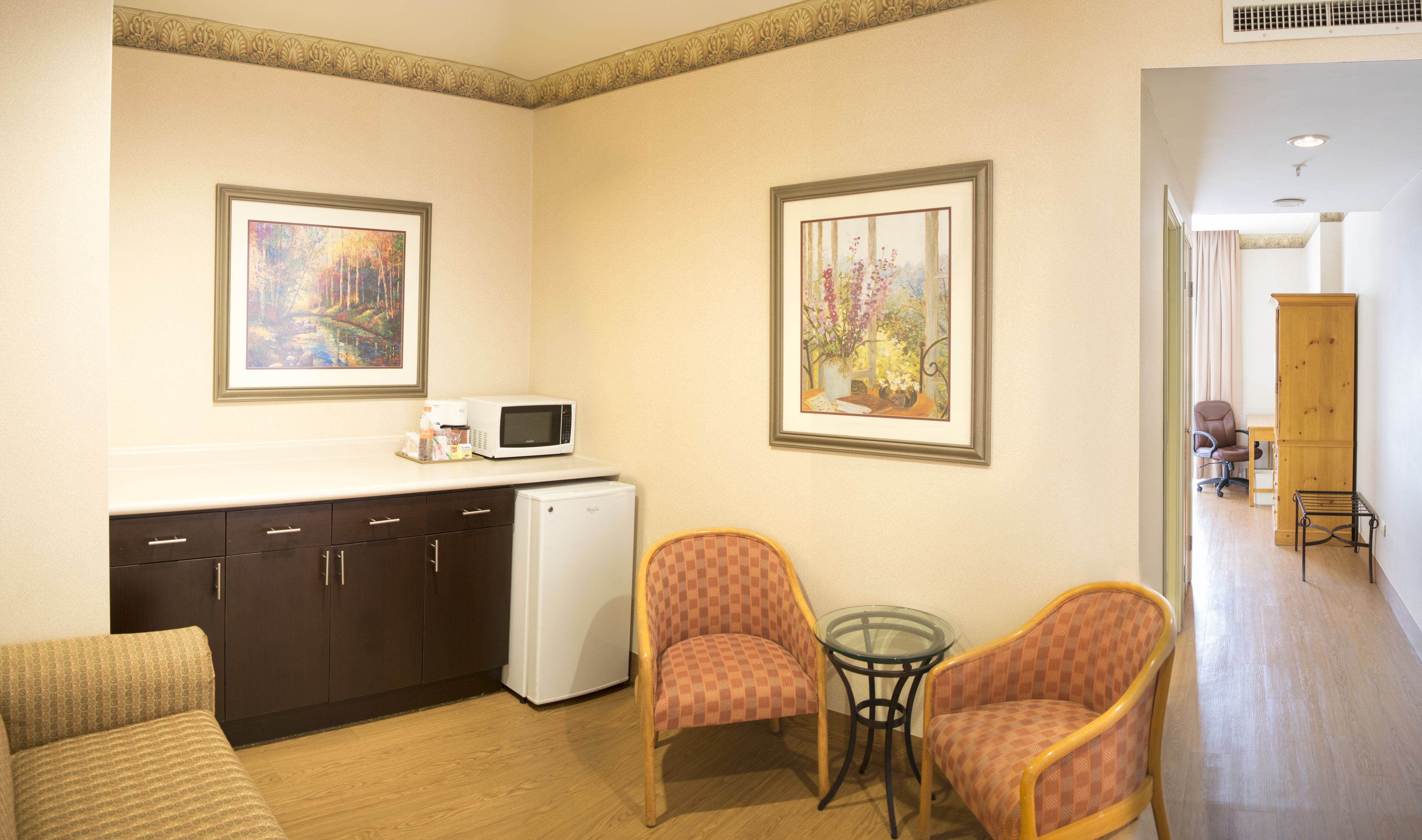 in-room safe, desk, iron/ironing board, free wifi