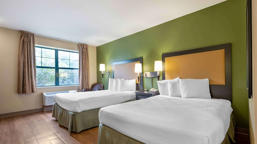 Extended Stay America Suites Bloomington Normal