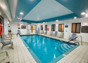 Una piscina techada