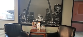 Americas Best Value Inn St. Louis Downtown