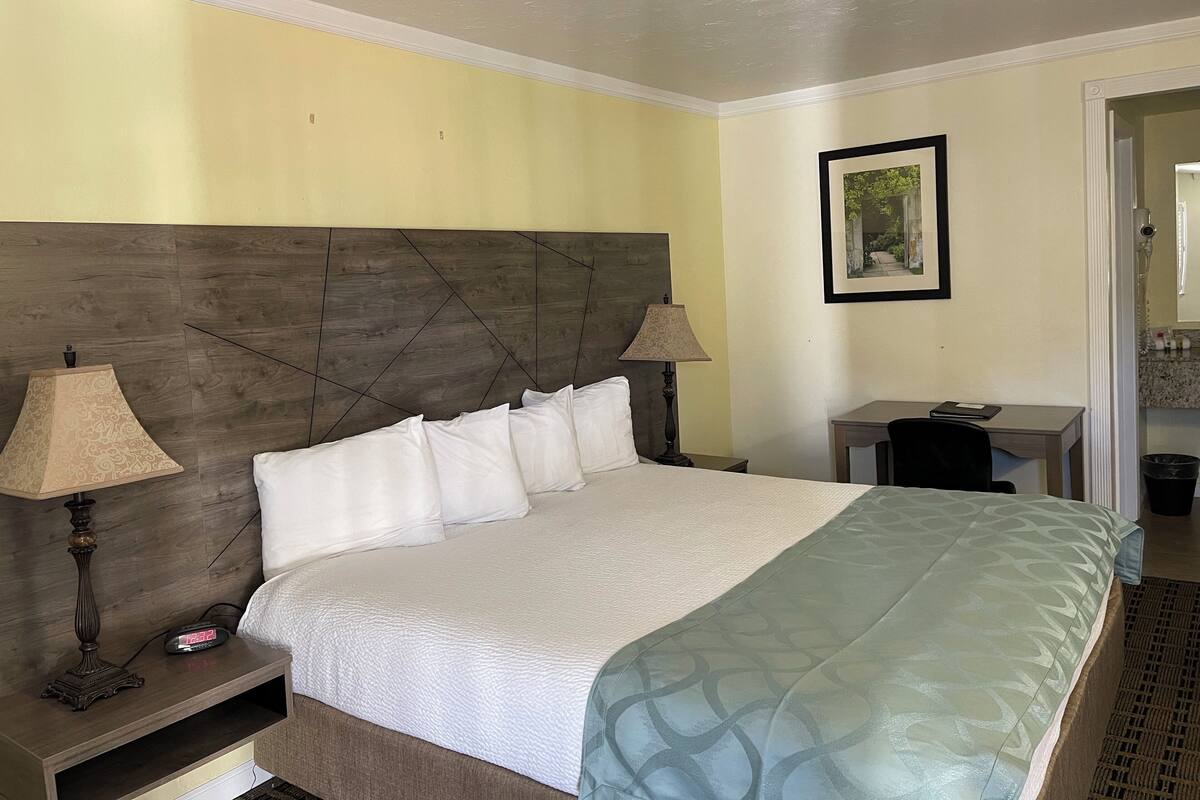 Hypo-allergenic bedding, memory-foam beds, desk, laptop workspace