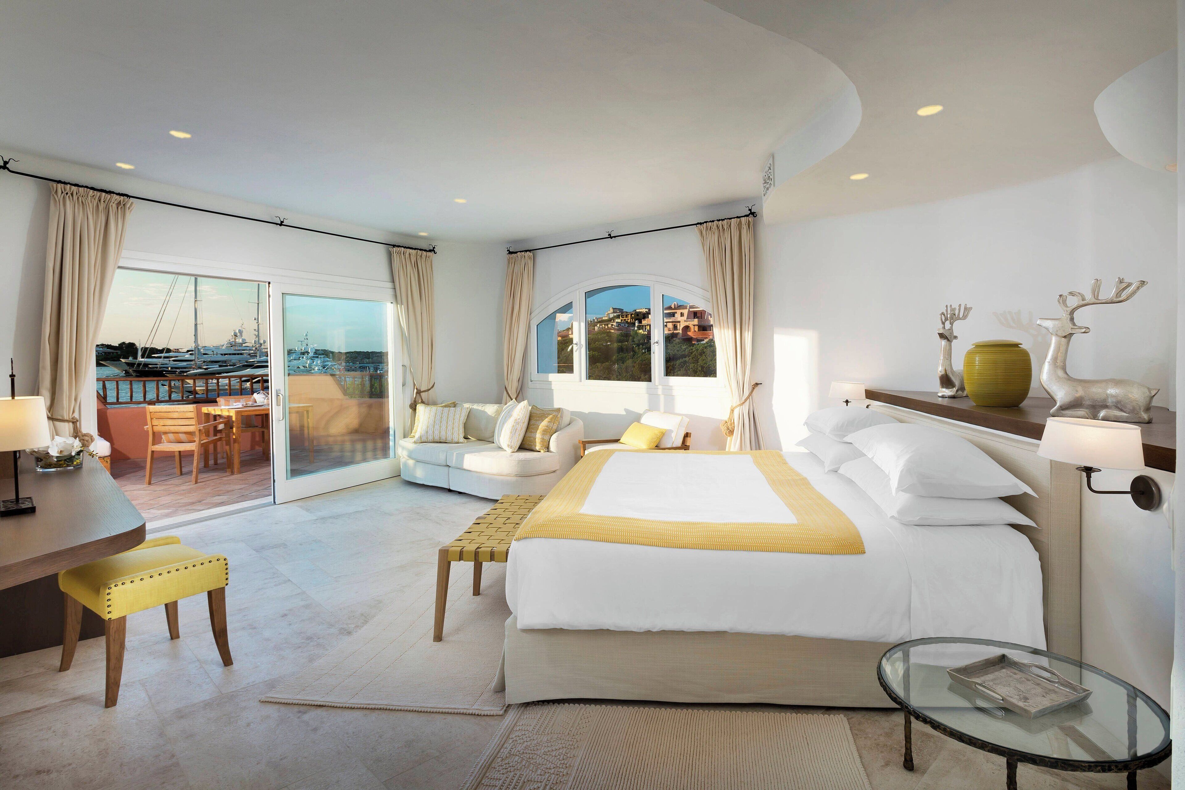 presidential suite, 2 bedrooms, balcony, sea view | 1 bedroom, egyptian cotton sheets, premium bedding, minibar