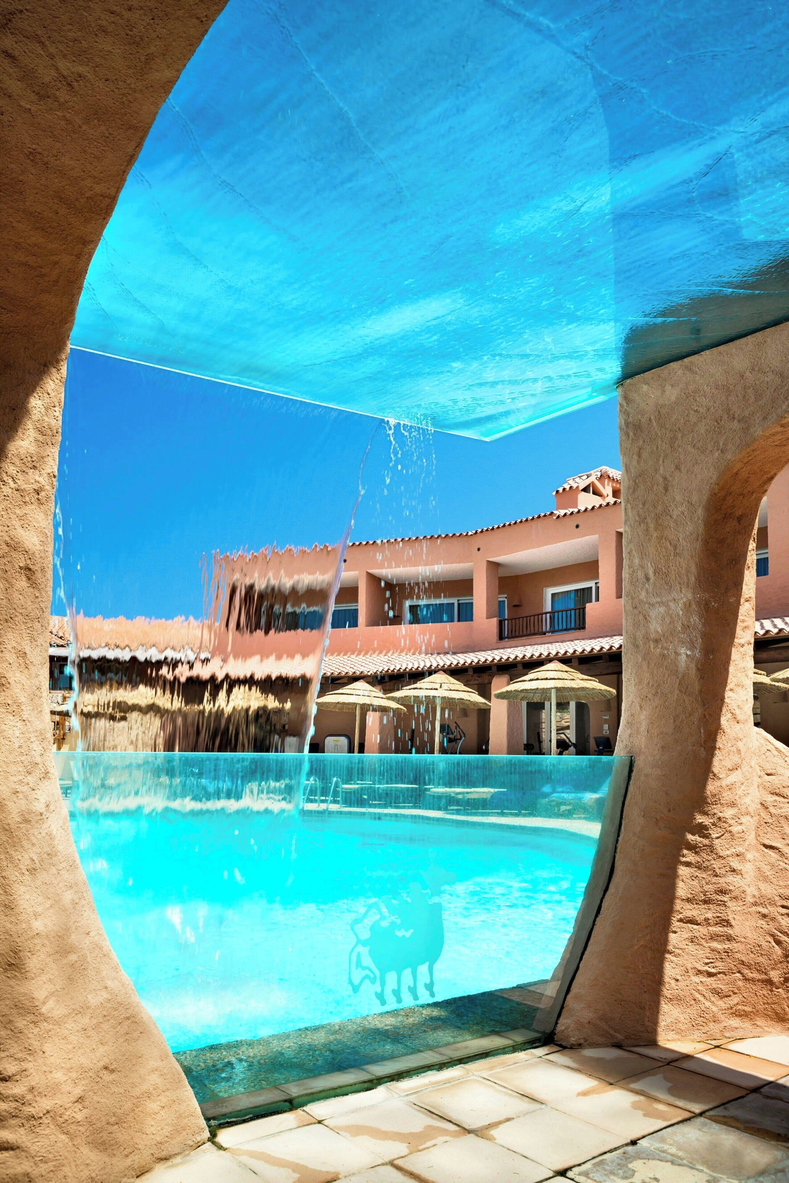 Piscine extérieure (ouverte en saison)