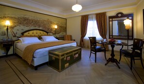 Ropa de cama de alta calidad, edredón y minibar 