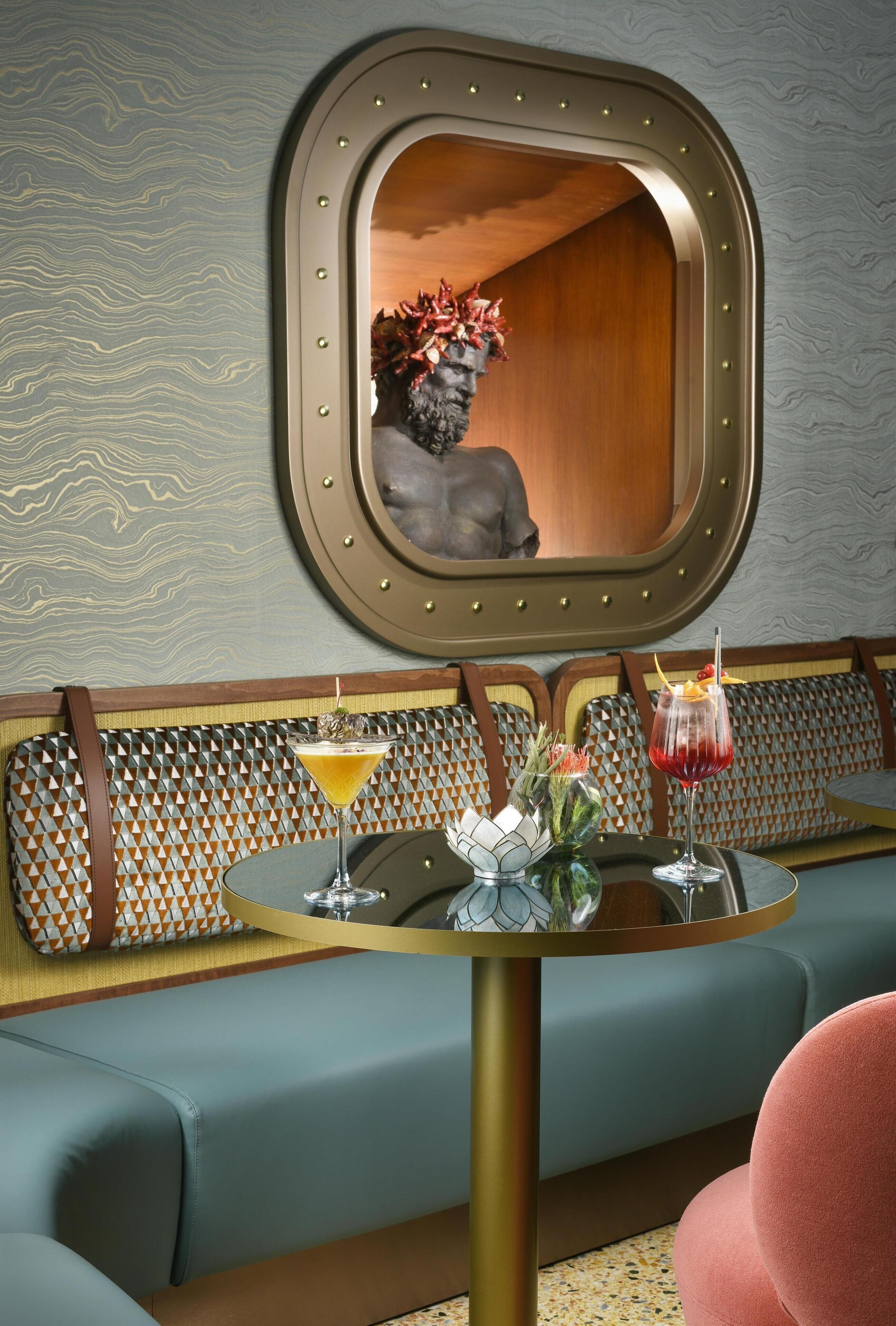 Bar (in der Unterkunft)