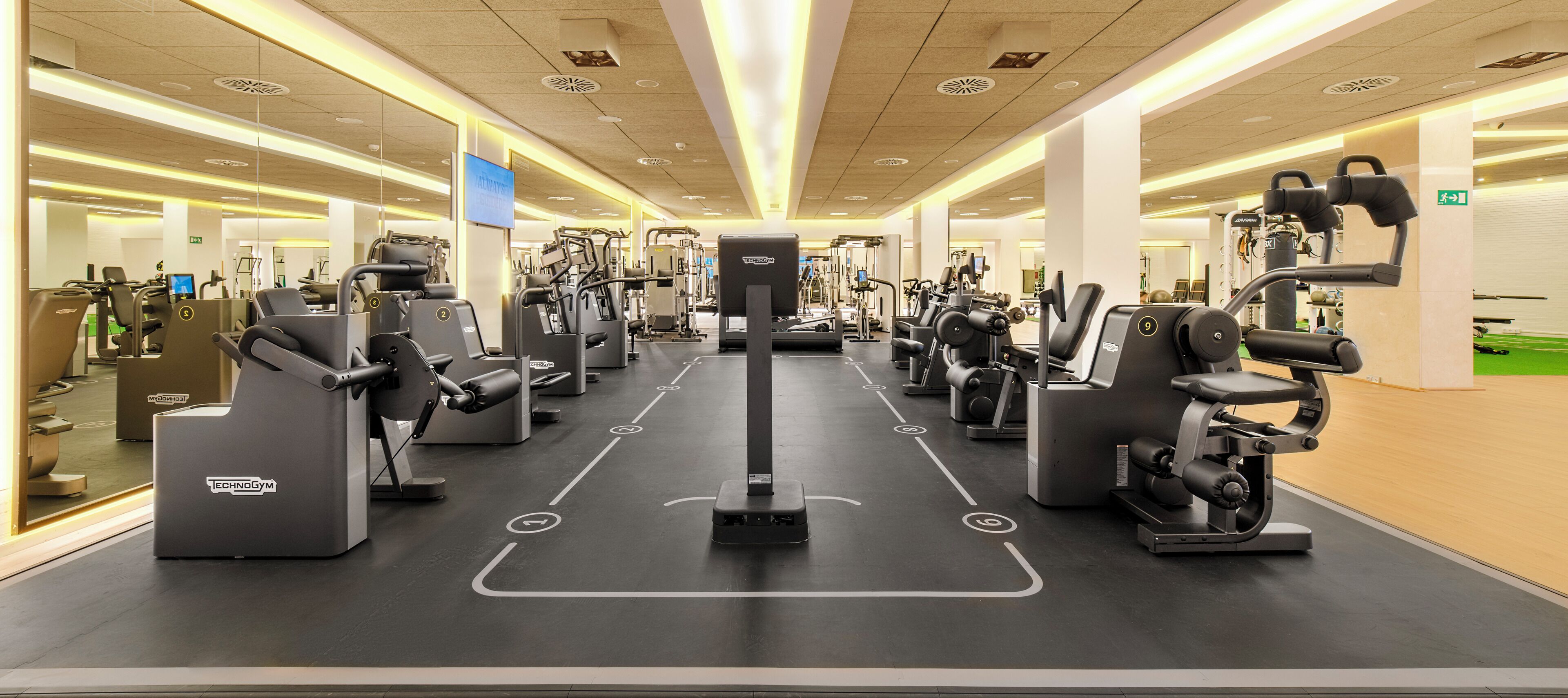 Photo - Hesperia Sevilla