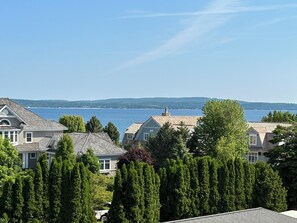 Maritime Deluxe Suite Lakeview | Lake view