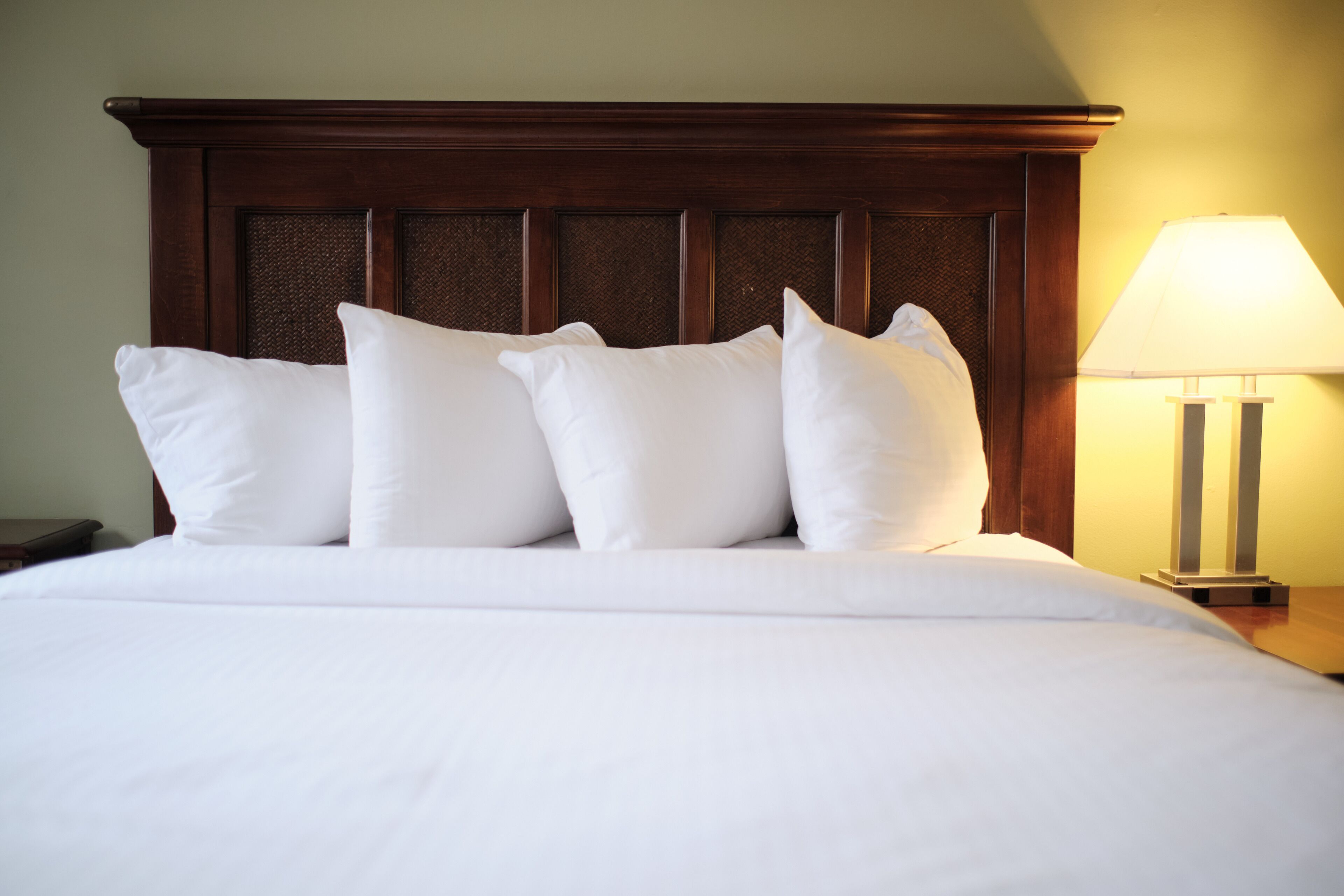 smith carriage house suite | 1 bedroom, premium bedding, individually decorated