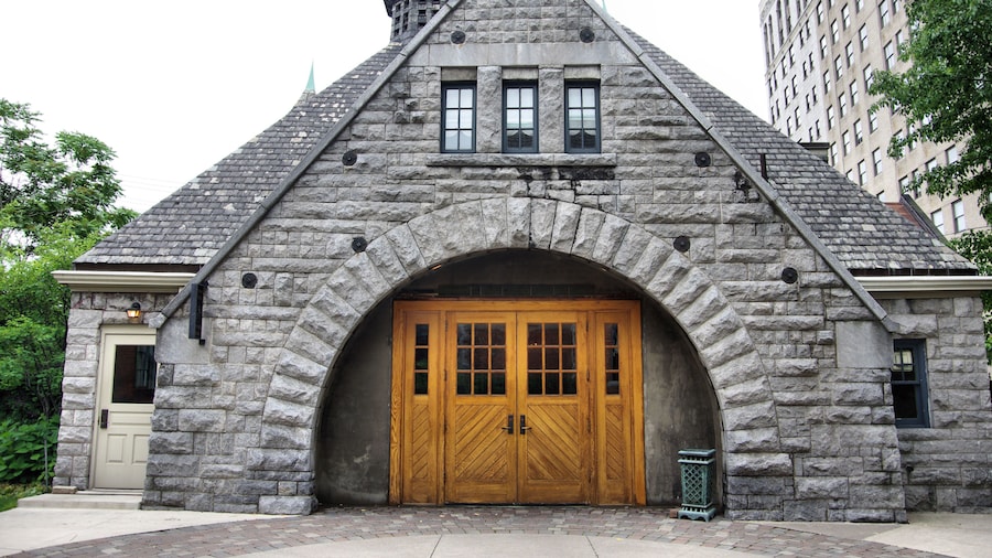 The Inn on Ferry Street