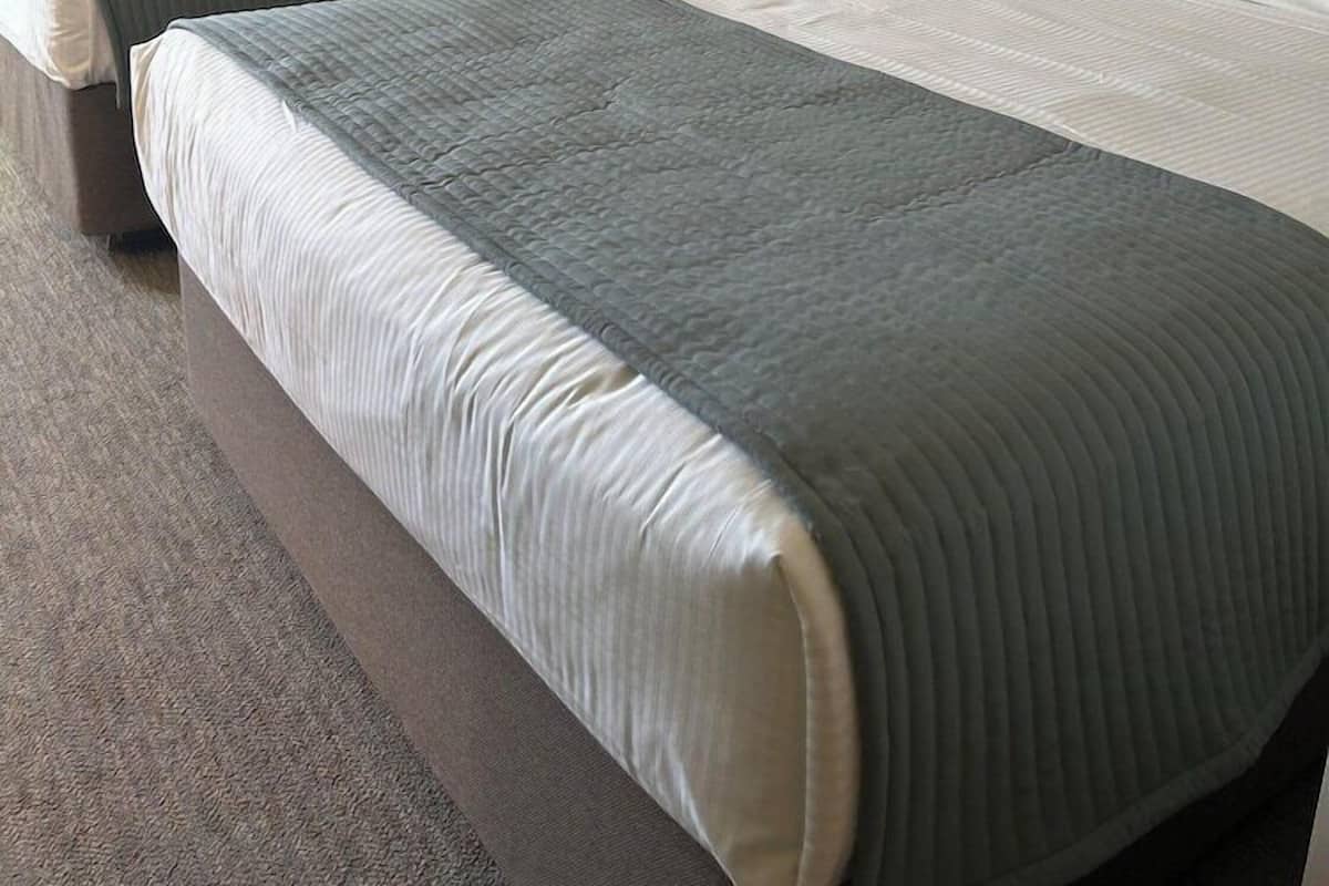 Select Comfort beds, in-room safe, desk, laptop workspace