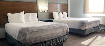 AmericInn by Wyndham Ladysmith