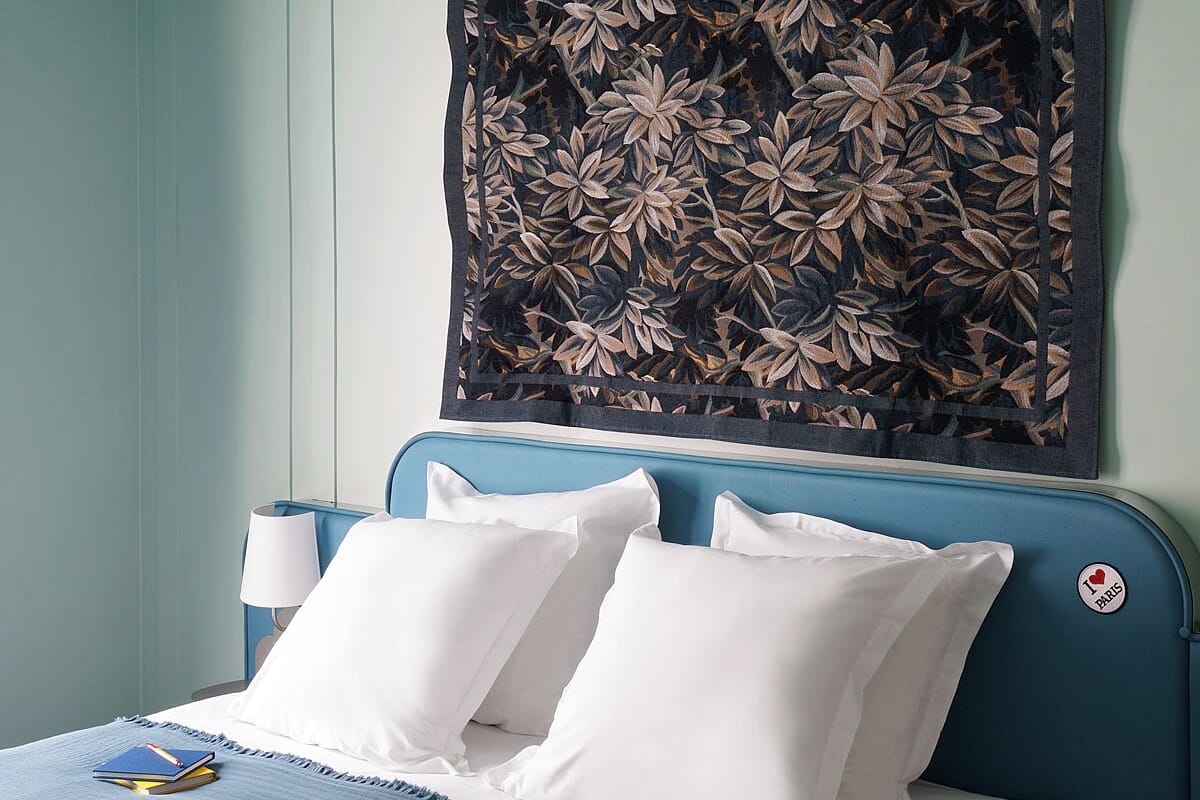 Classic Balcony Room | Minibar, coffres-forts dans les chambres, bureau, rideaux occultants