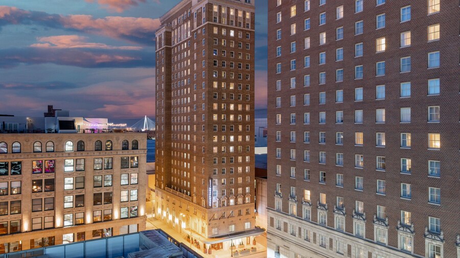 Courtyard by Marriott St. Louis Downtown/Convention Center