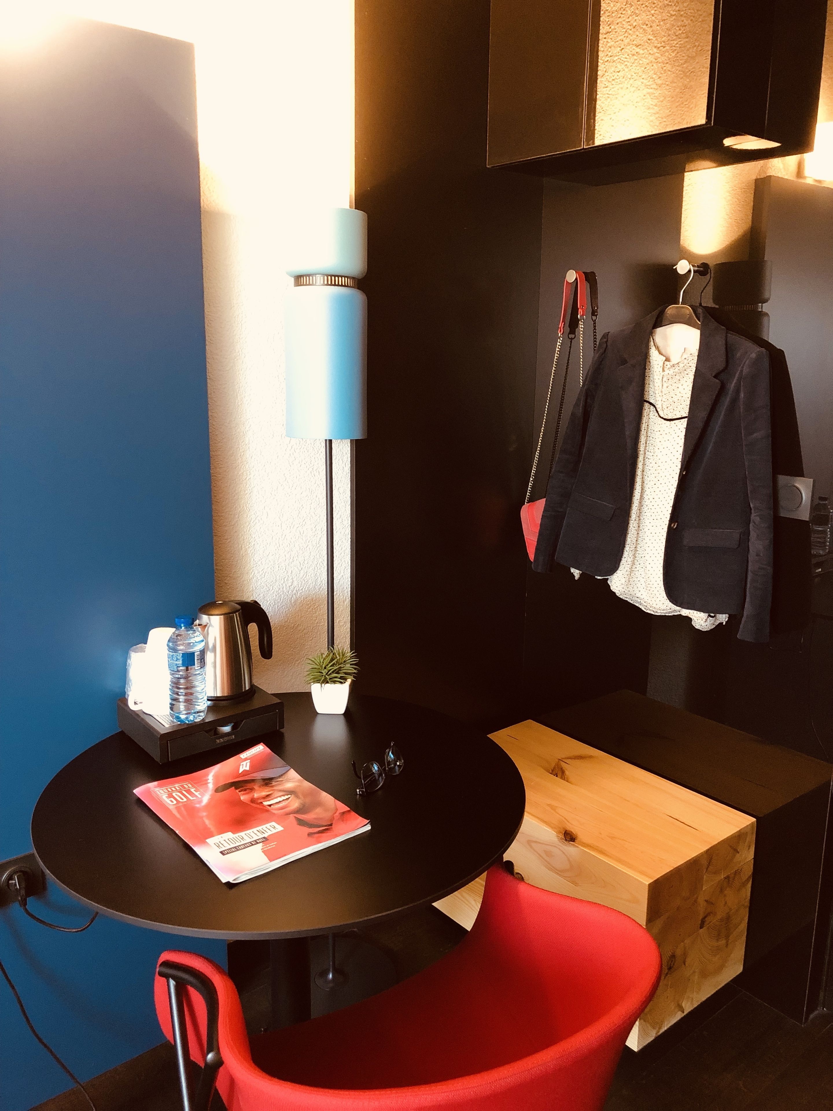 comfort room, 1 double bed, non smoking | premium bedding, desk, soundproofing, free cots/infant beds