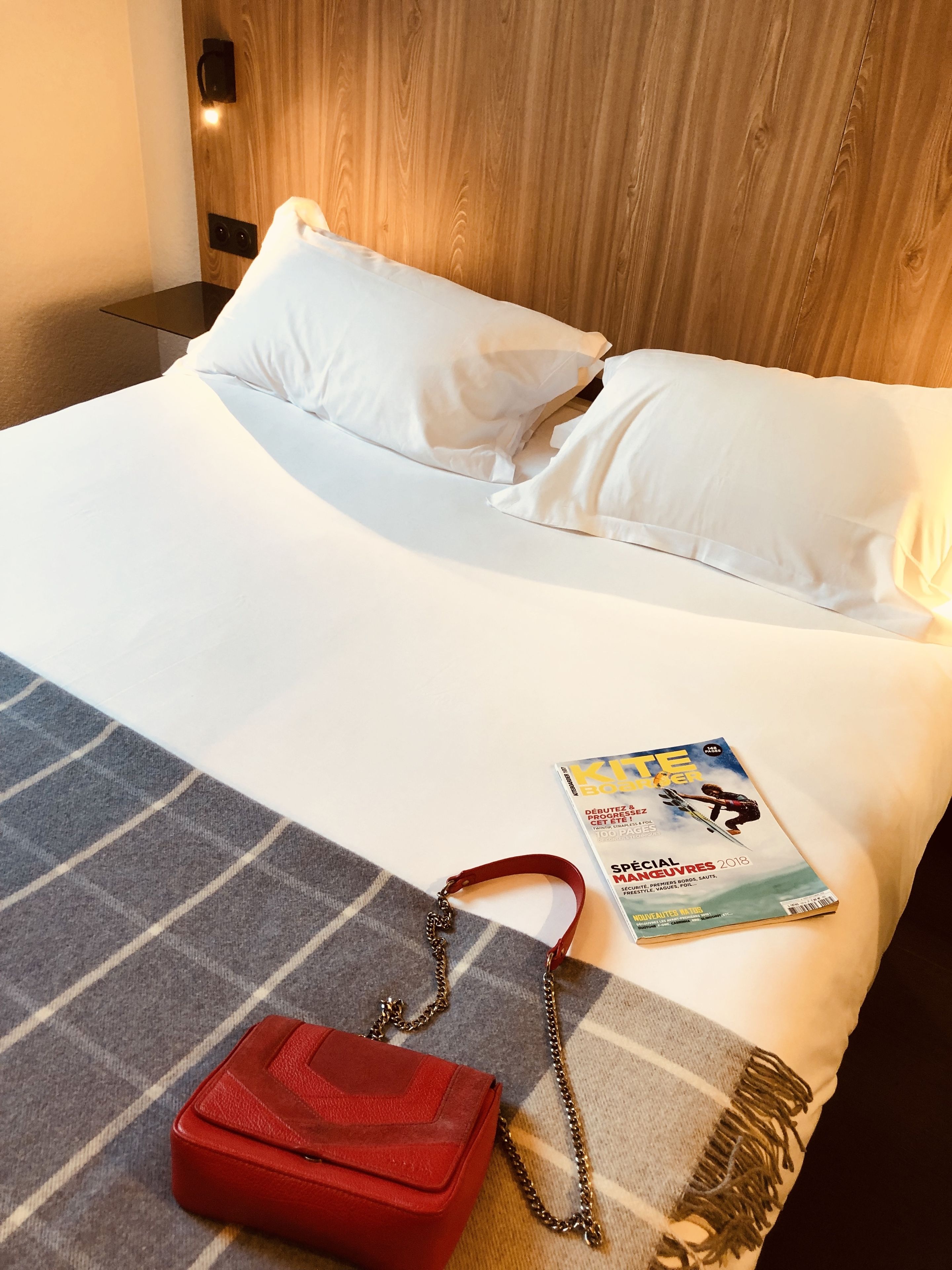 comfort room, 1 double bed, non smoking | premium bedding, desk, soundproofing, free cots/infant beds