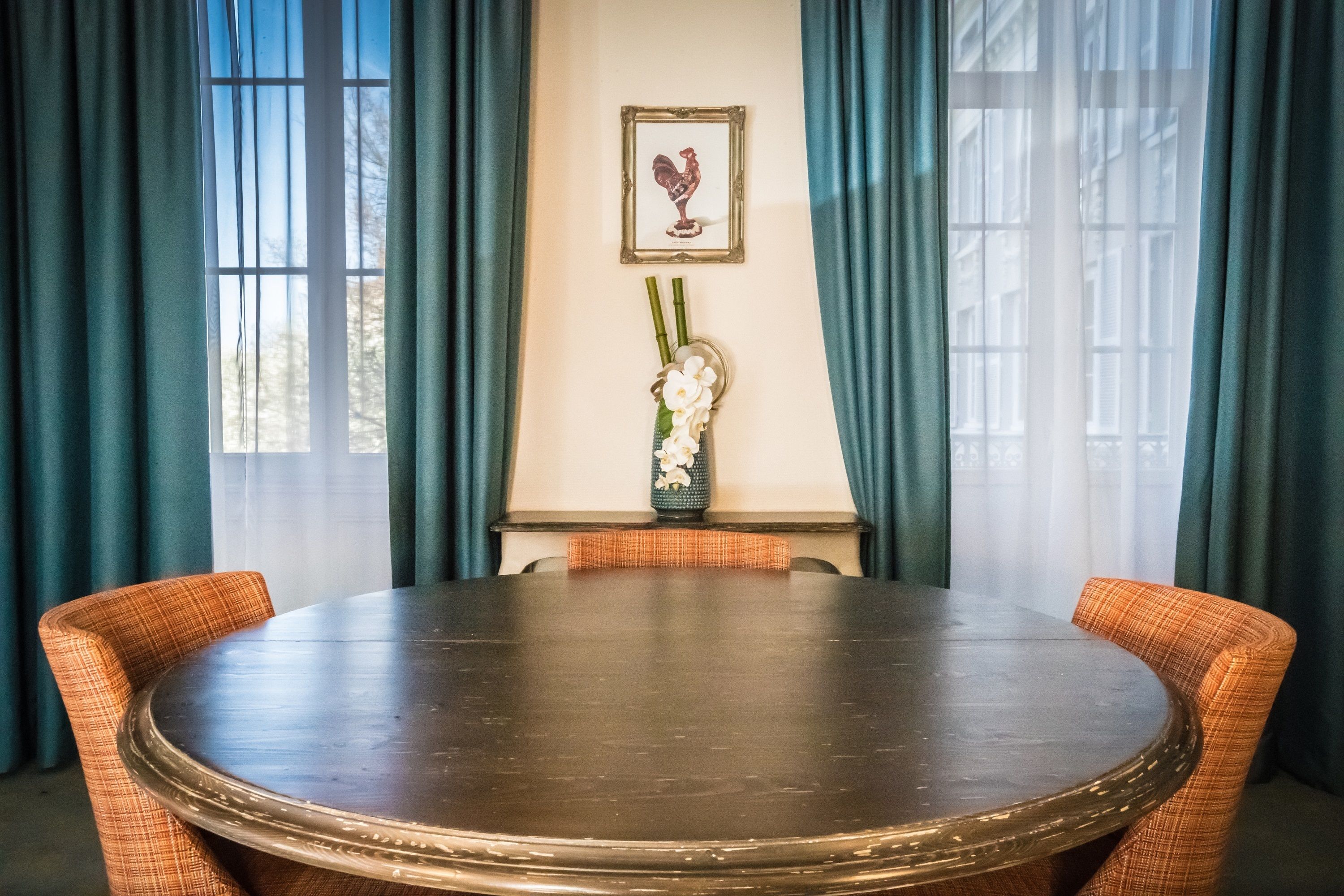 suite, 1 queen bed with sofa bed, non smoking (with sofabed) | in-room safe, desk, laptop workspace, soundproofing