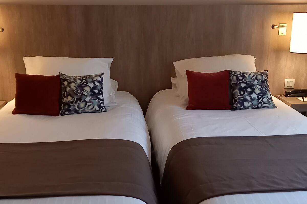 Superior-Zimmer, 2 Einzelbetten