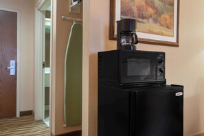 Ropa de cama de alta calidad y escritorio 