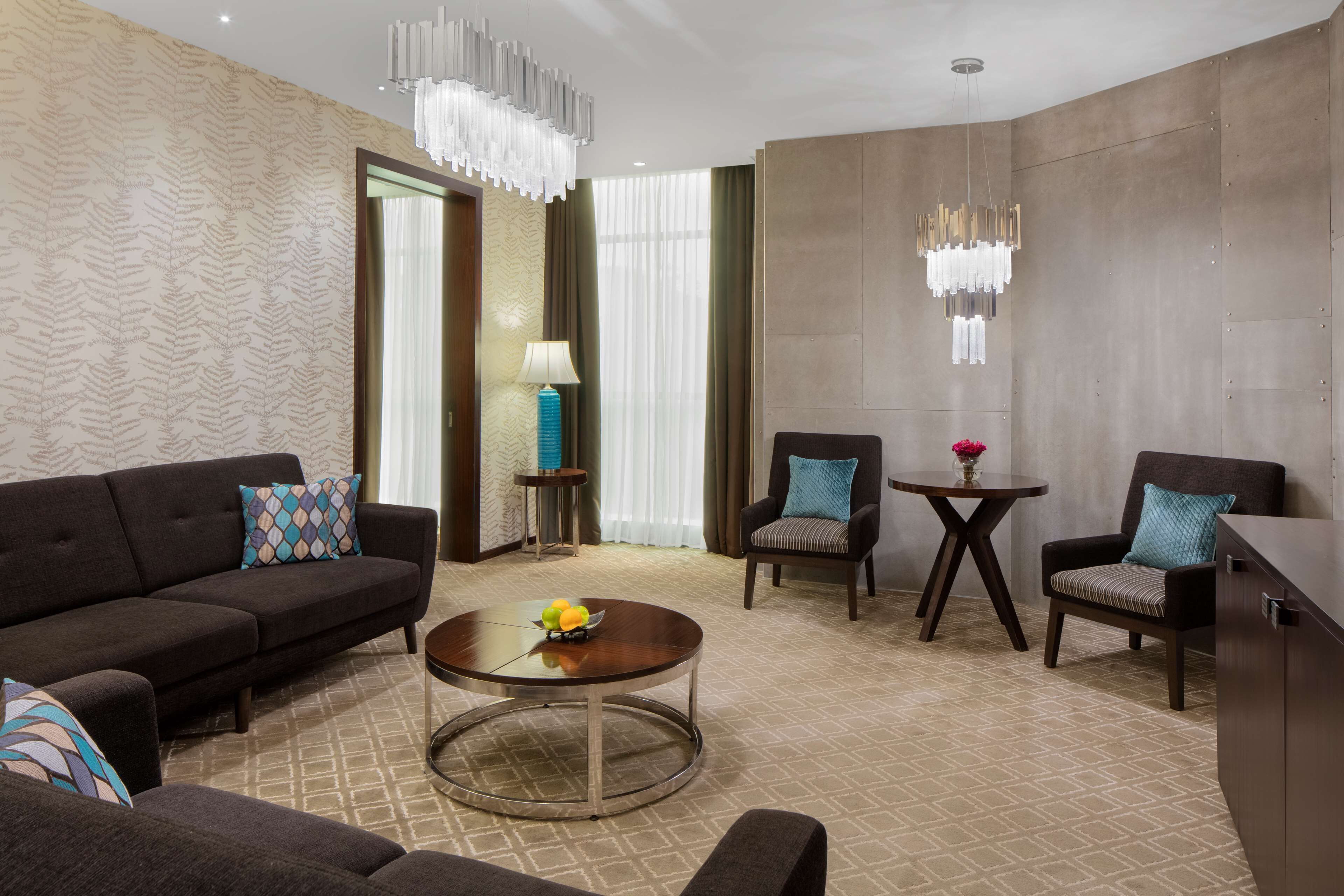 1 bedroom, hypo-allergenic bedding, minibar, in-room safe