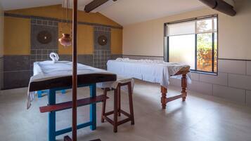 Couples treatment room(s), Ayurvedic treatments, massages