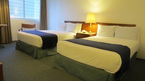 Standard Double Room | 1 bedroom, in-room safe, desk, blackout drapes