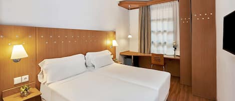 Premium bedding, minibar, in-room safe, desk