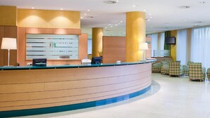 Reception - Hotel Puerta Santander (Santander)
