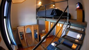 Quadruple Room | Minibar, in-room safe, desk, WiFi (surcharge) - Hotel Dos Congresos (Buenos Aires)