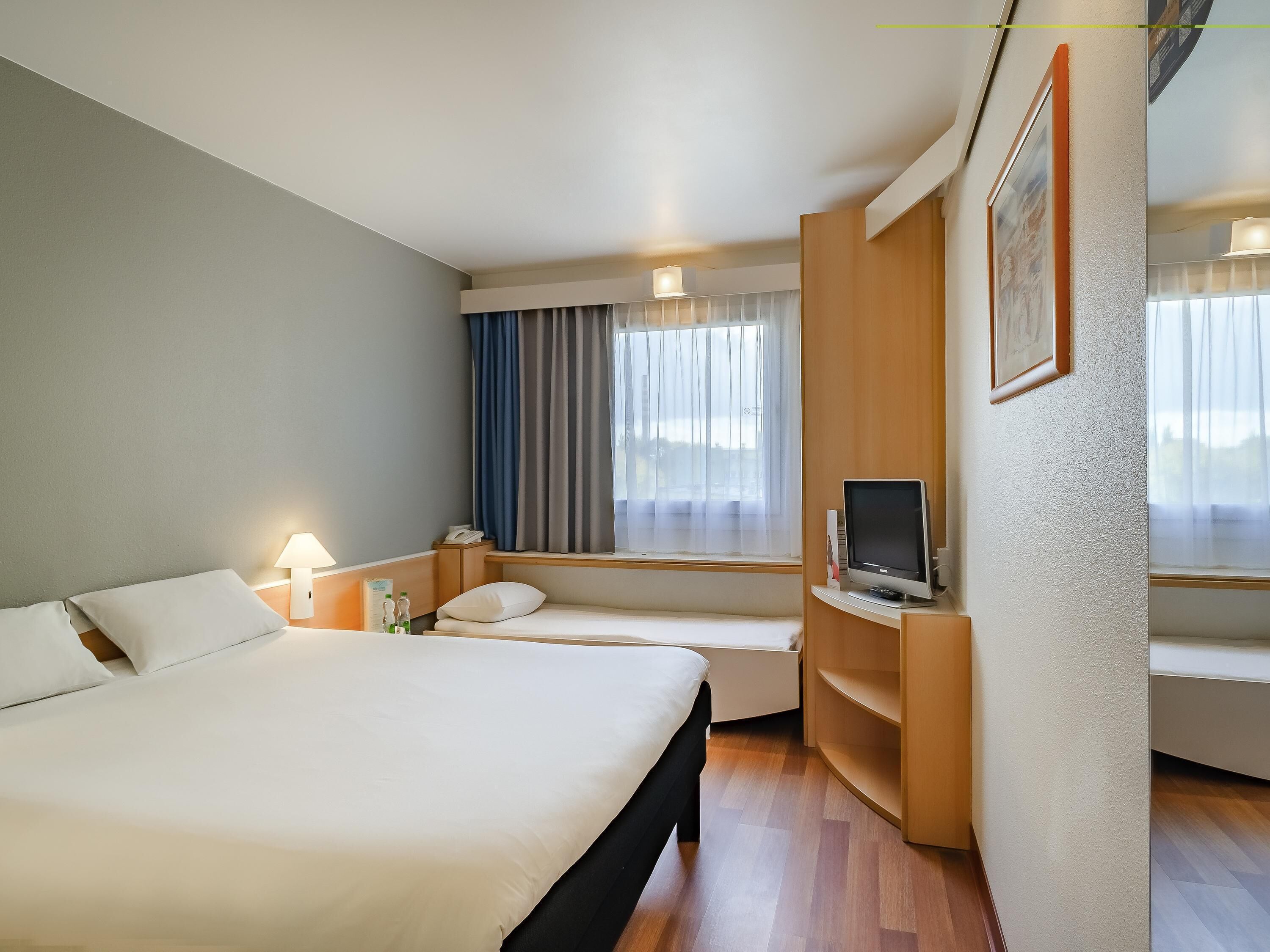Habitación estándar | Caja fuerte, escritorio, cunas gratuitas y wifi gratis