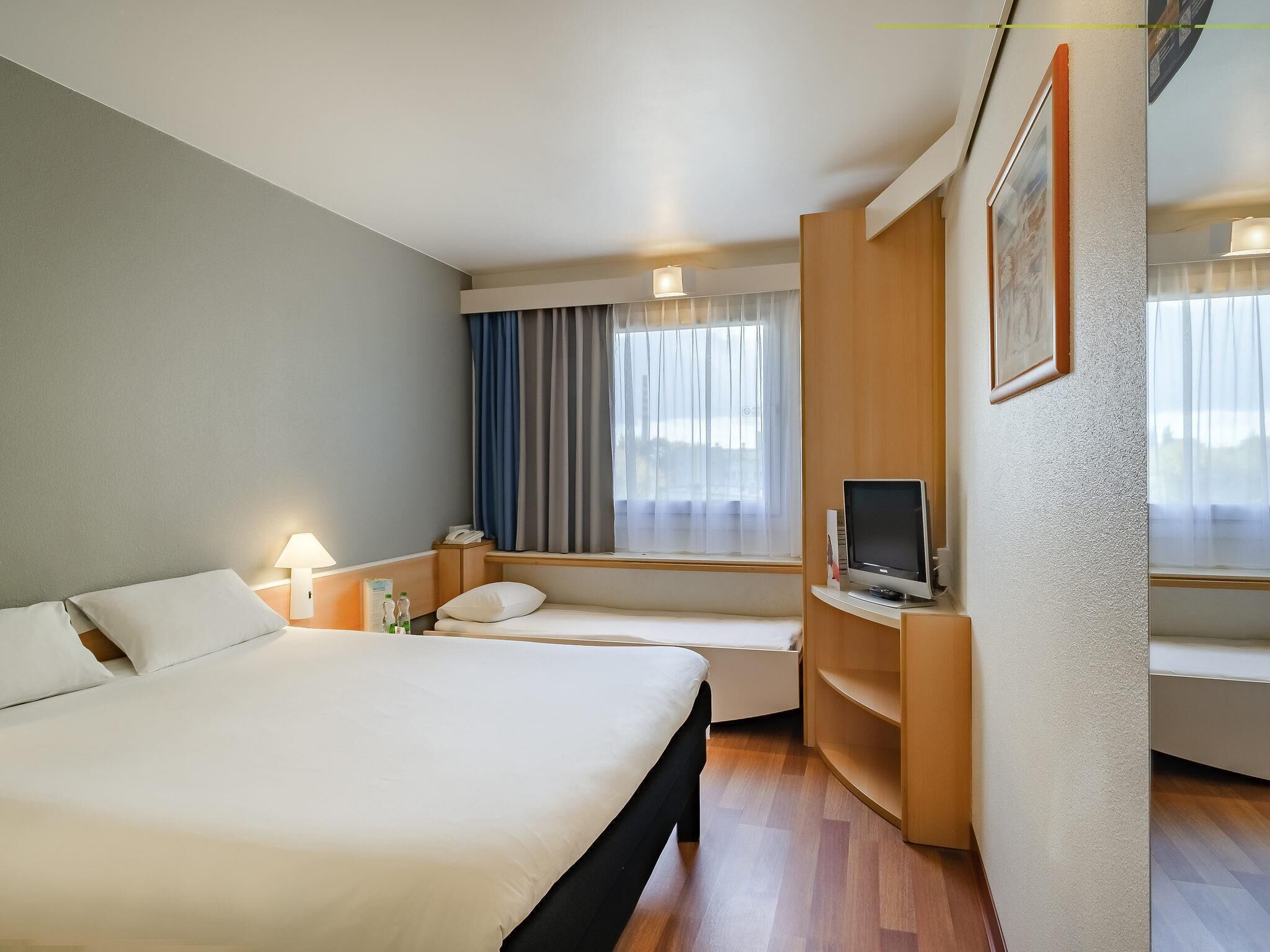 Habitación estándar | Caja fuerte, escritorio, cunas gratuitas y wifi gratis