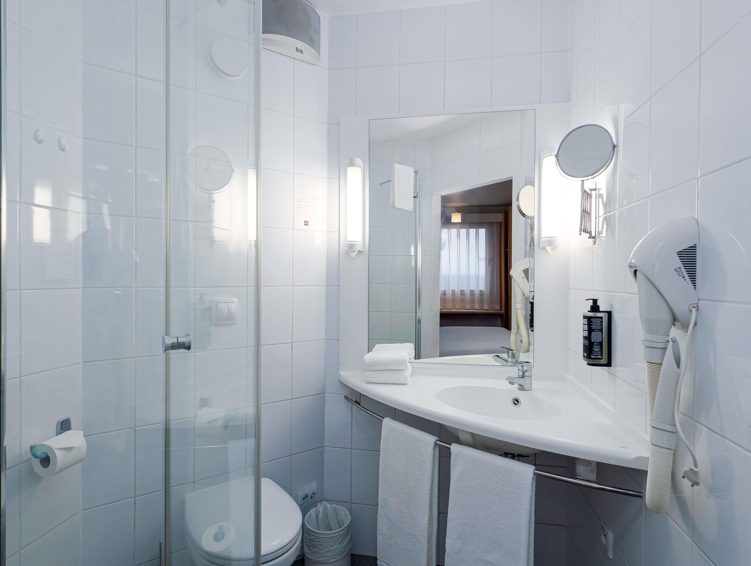 premium room, 1 double bed | in-room safe, desk, free cots/infant beds, free wifi