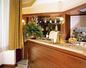 Bar (en el alojamiento)
