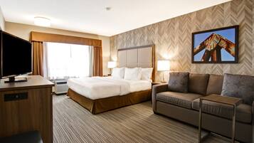 Business Room, 1 King Bed | 1 bedroom, desk, iron/ironing board, free WiFi