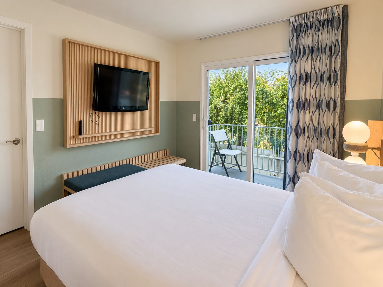 Photo - Stargazer Hotel