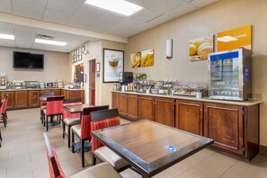 Café da manhã continental grátis todos os dias