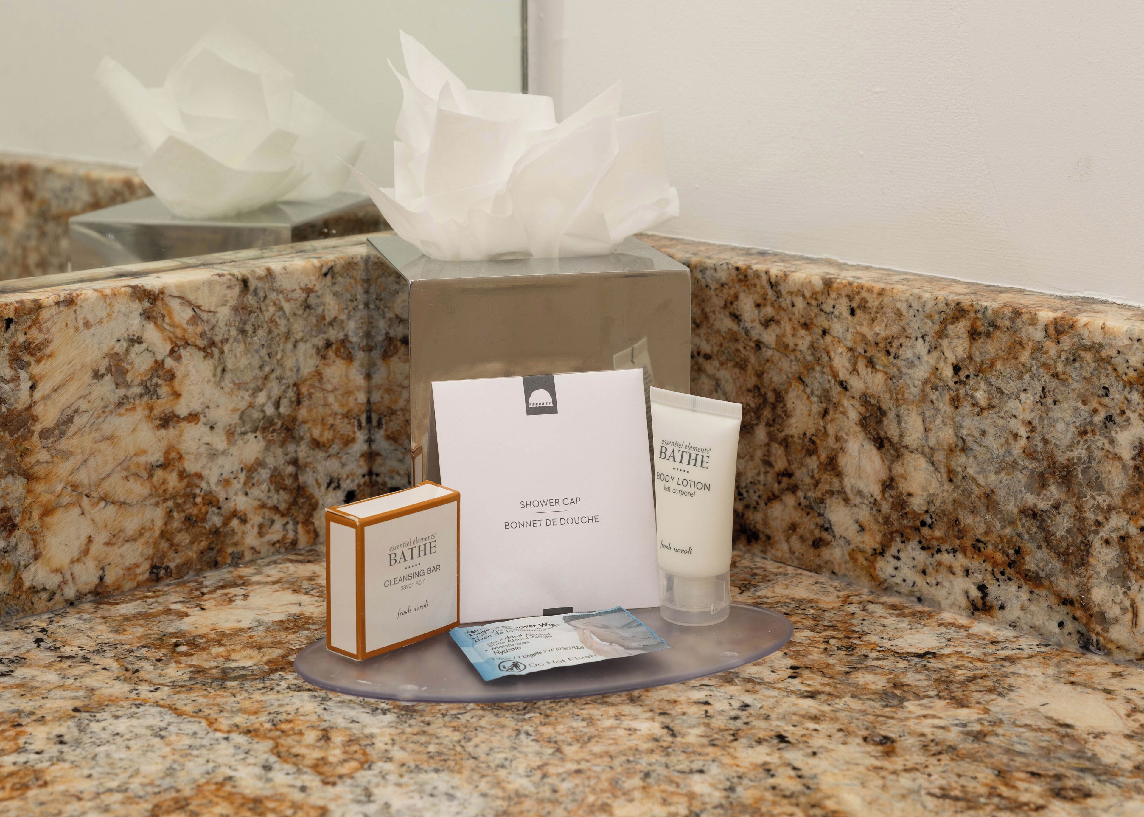 combined shower/bathtub, free toiletries, hair dryer, towels