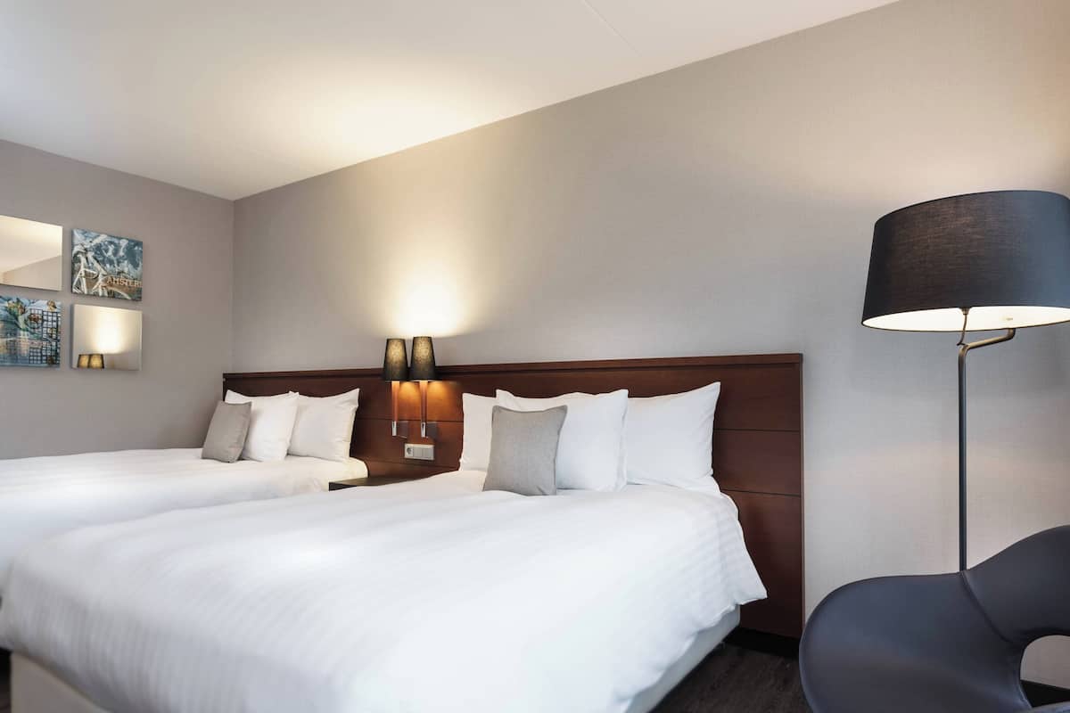 1 bedroom, hypo-allergenic bedding, in-room safe, desk