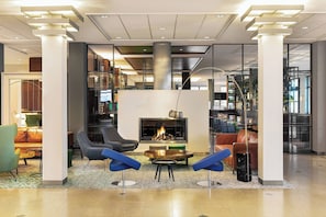 Lobby lounge - Courtyard by Marriott Amsterdam Airport (Hoofddorp)